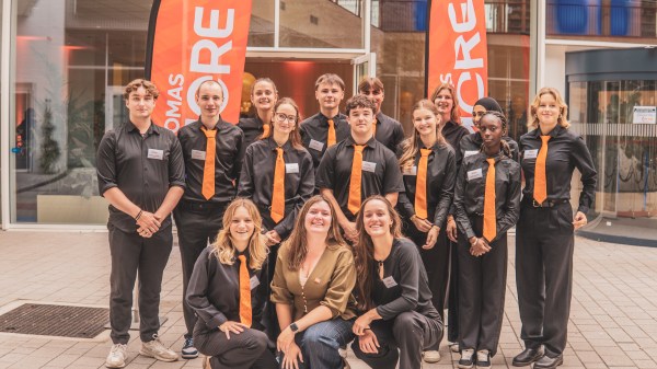 Alle studenten samen op proclamatie